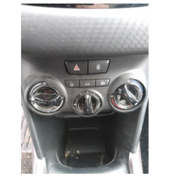 Trappe d'essence PEUGEOT 2008 1
