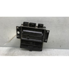 Calculateur moteur RENAULT CLIO 3
