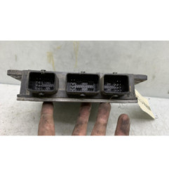 Calculateur moteur RENAULT CLIO 3