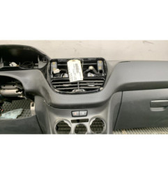 Planche de bord complete PEUGEOT 2008 1