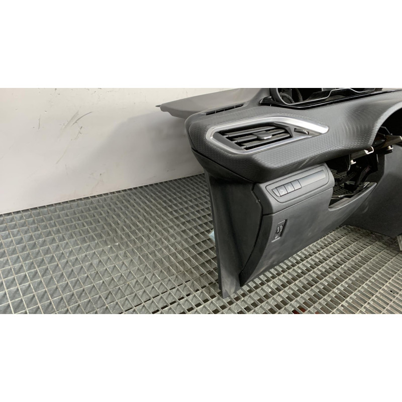 Planche de bord complete PEUGEOT 2008 1 Photo n°7
