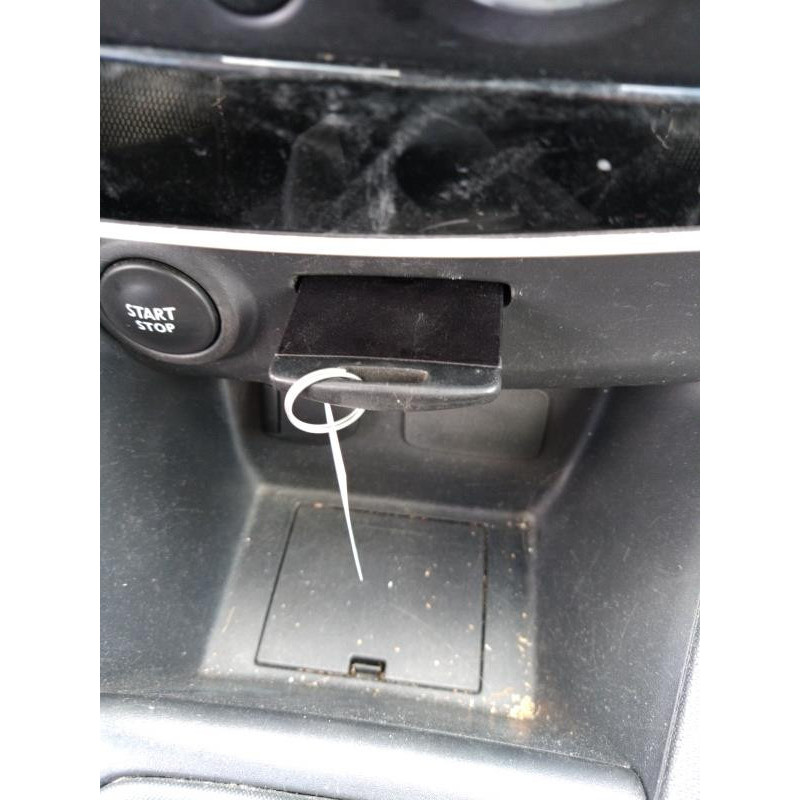 Poignee interieur arriere gauche RENAULT CLIO 4 Photo n°9