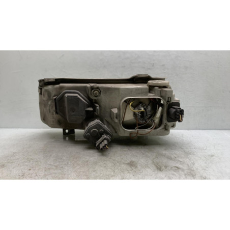 Optique avant principal droit (feux)(phare) VOLKSWAGEN PASSAT 3