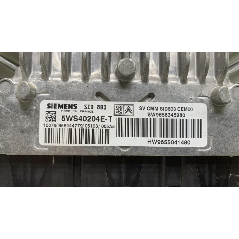 Calculateur moteur PEUGEOT 407 Photo n°4