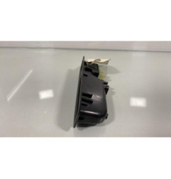 Interrupteur de leve vitre arriere droit DACIA SANDERO 3 Photo n°1
