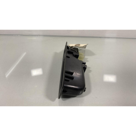 Interrupteur de leve vitre arriere droit DACIA SANDERO 3 Photo n°1