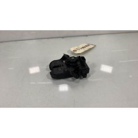 Serrure de coffre DACIA SANDERO 3