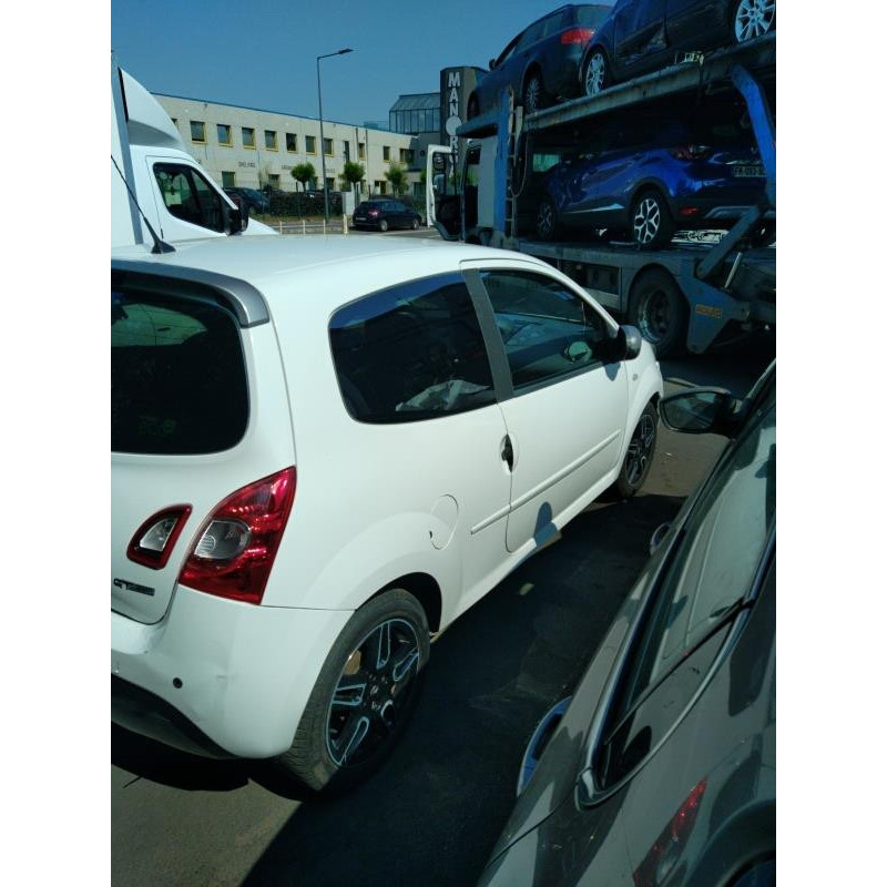 Feu arriere secondaire droit (feux) RENAULT TWINGO 2 Photo n°10