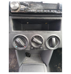 Boite a gants VOLKSWAGEN POLO 4