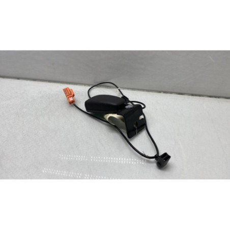 Attache ceinture arriere gauche VOLVO C 30