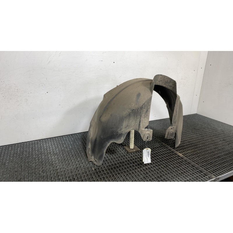 Pare boue arriere droit VOLVO C 30 Photo n°2