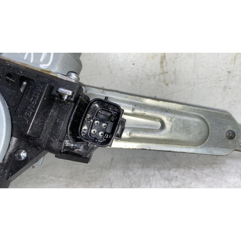 Leve vitre electrique arriere droit NISSAN JUKE 1 Photo n°3