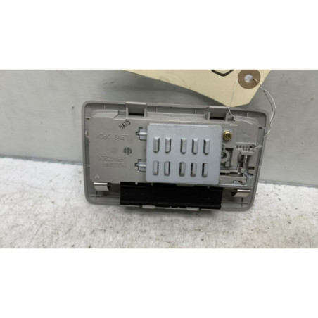 Eclairage de plafonnier SUZUKI SWIFT 3