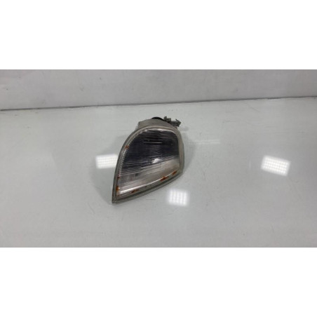 Optique avant secondaire droit (feux)(clignotant) CITROEN SAXO Photo n°1