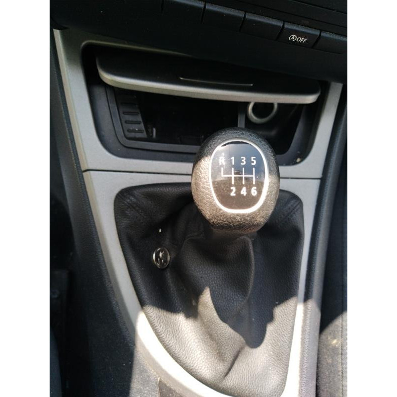 Interrupteur de leve vitre avant droit BMW SERIE 1 E87 Photo n°7