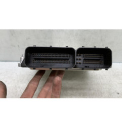 Calculateur moteur BMW SERIE 1 E87
