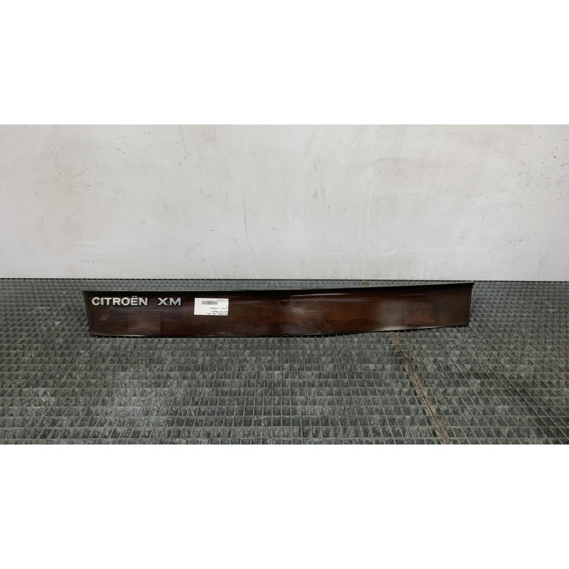 Bandeau de feu malle/hayon CITROEN XM Photo n°4