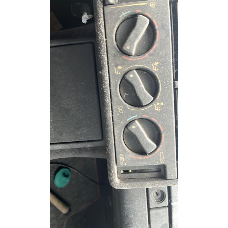 Serrure avant droit CITROEN XM Photo n°10