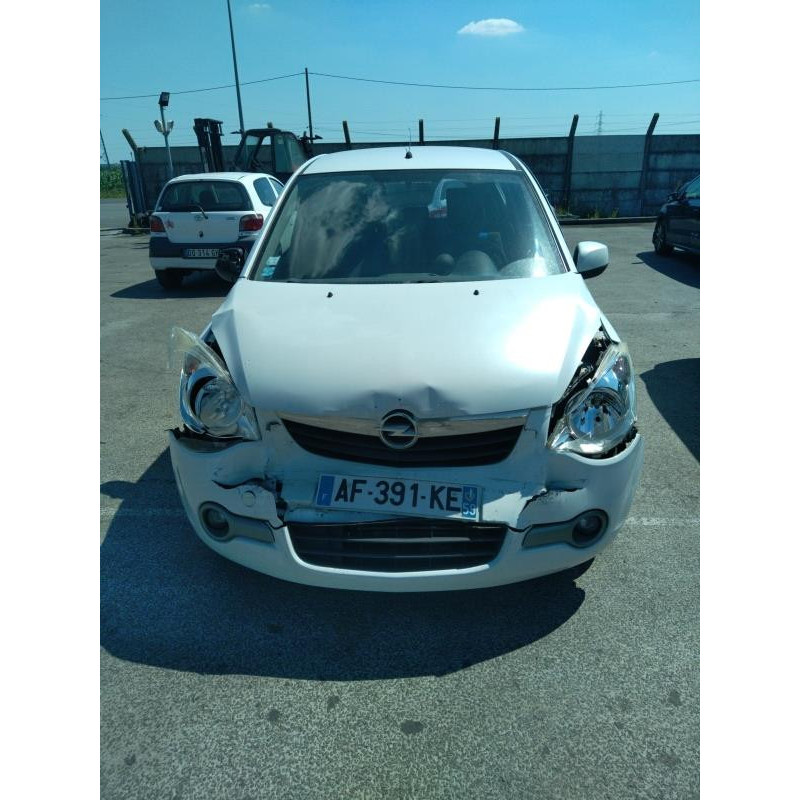 Feu arriere principal gauche (feux) OPEL AGILA B Photo n°13