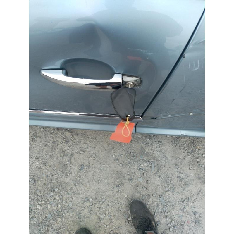 Pretensionneur de ceinture avant droit PEUGEOT 207 Photo n°9