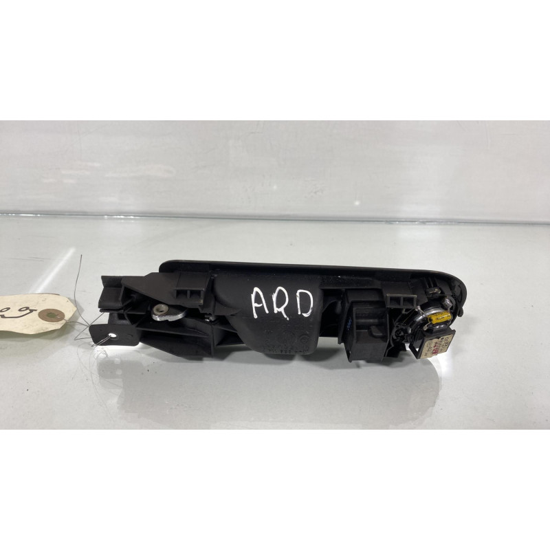 Interrupteur de leve vitre arriere droit VOLKSWAGEN PASSAT 4 Photo n°1