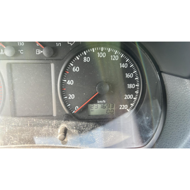 Serrure avant droit VOLKSWAGEN POLO 4 Photo n°4