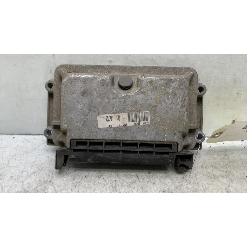 Calculateur moteur PEUGEOT 206 Photo n°4