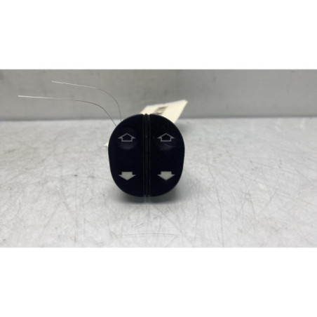 Interrupteur de leve vitre avant gauche FORD FIESTA 4