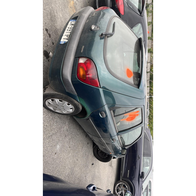 Interrupteur de leve vitre avant gauche FORD FIESTA 4 Photo n°6