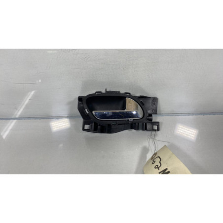 Poignee interieur avant droit PEUGEOT 3008 1