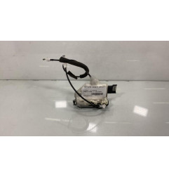 Serrure avant droit PEUGEOT 3008 1