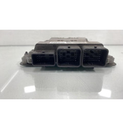 Calculateur moteur PEUGEOT 3008 1 Photo n°1