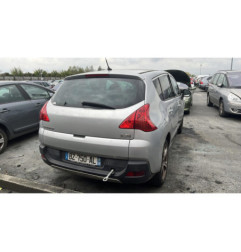 Calculateur moteur PEUGEOT 3008 1