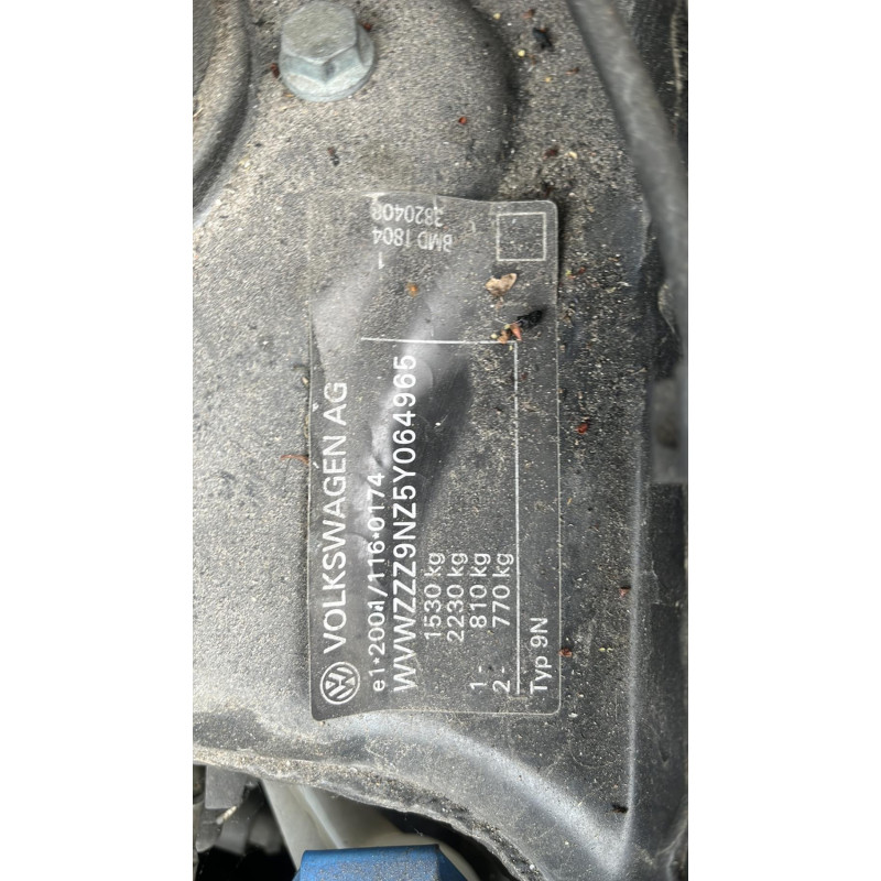 Capot VOLKSWAGEN POLO 4 Photo n°13