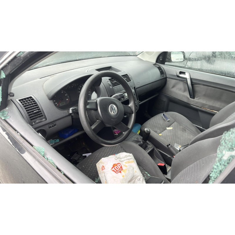 Fermeture de capot VOLKSWAGEN POLO 4 Photo n°6