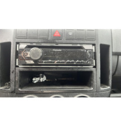 Serrure avant droit VOLKSWAGEN POLO 4