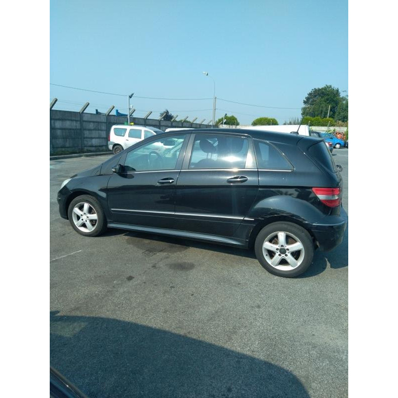 Boite a gants MERCEDES CLASSE B 245 Photo n°6