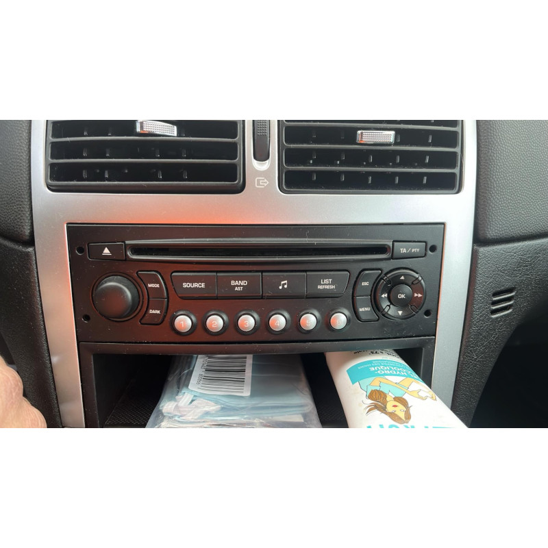 Pretensionneur de ceinture avant droit PEUGEOT 307 Photo n°14