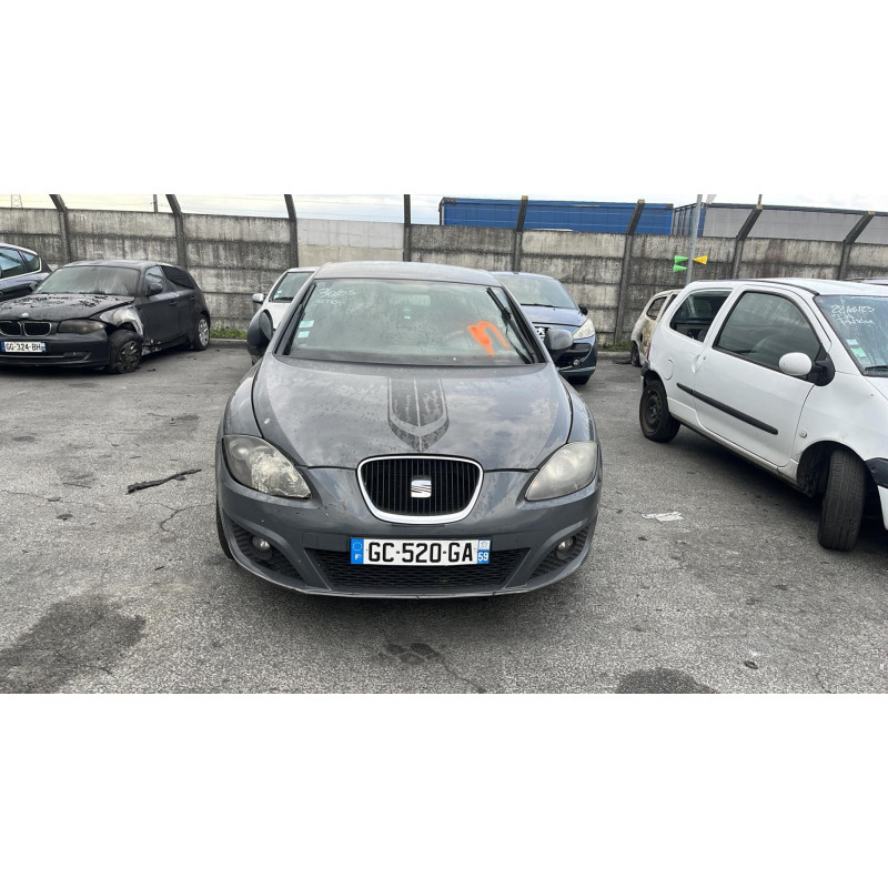 Trappe d'essence SEAT LEON 2 Photo n°10
