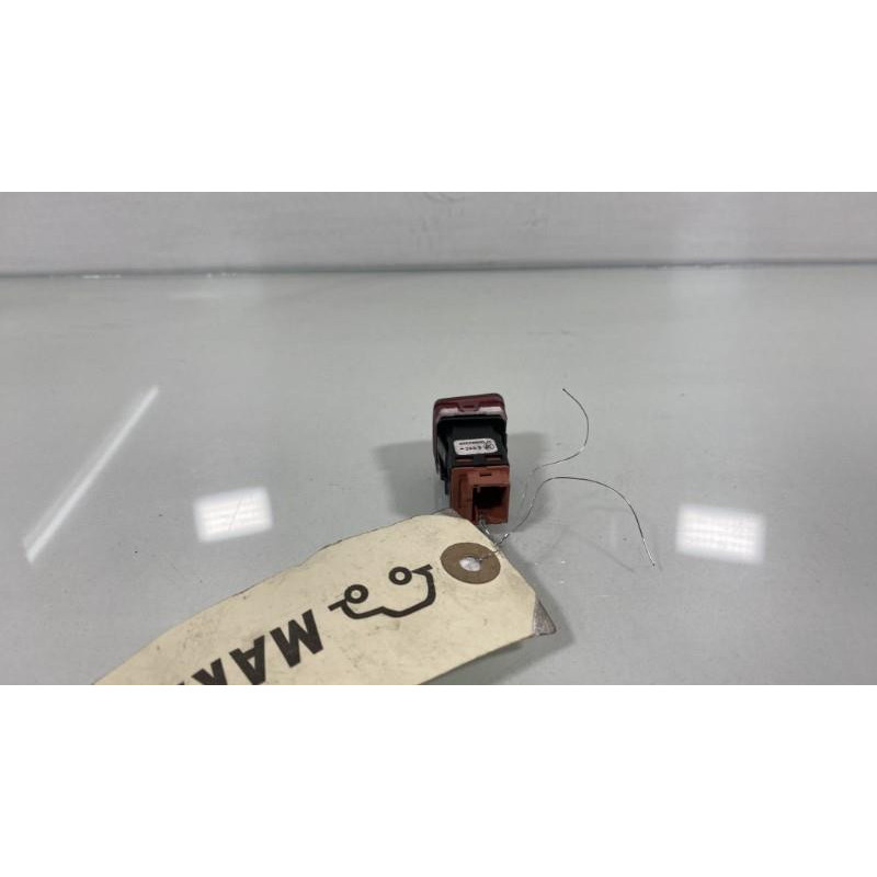 Bouton de warning CITROEN C3 PICASSO Photo n°3