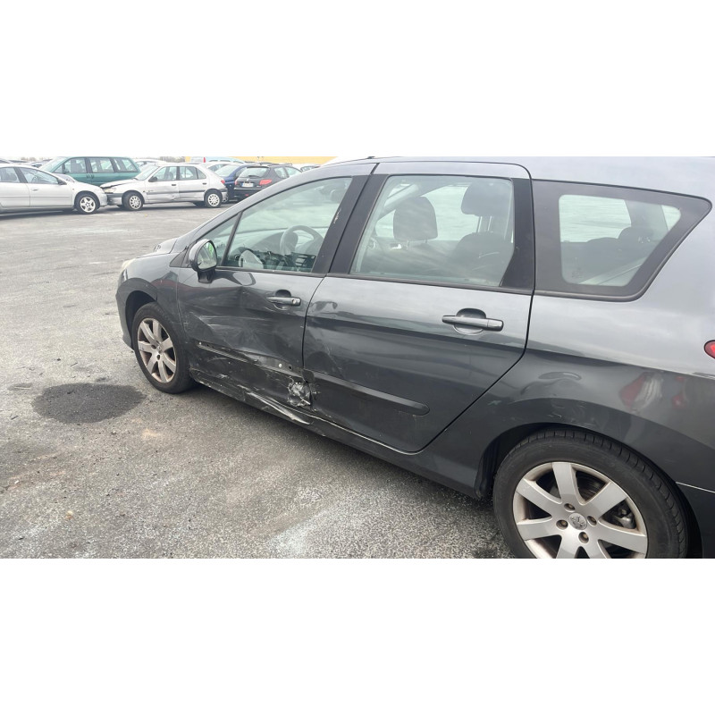 Plage arriere PEUGEOT 308 1 SW Photo n°15