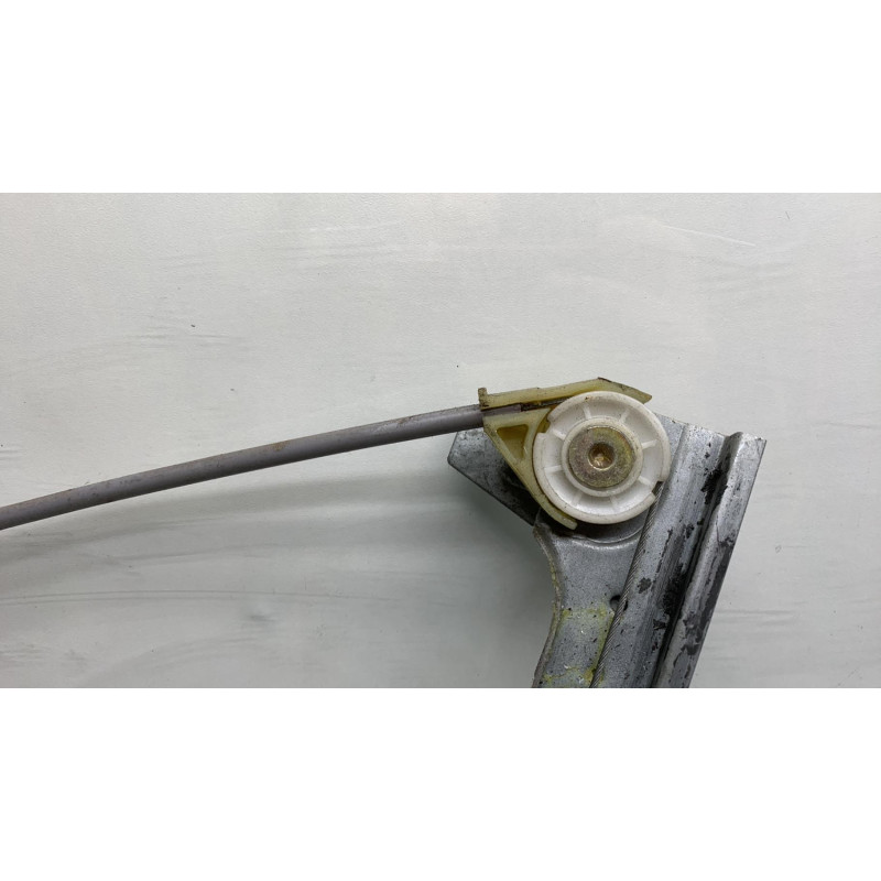 Leve vitre electrique avant gauche CITROEN XSARA Photo n°3