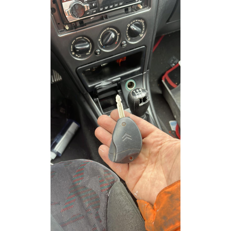 Leve vitre electrique avant gauche CITROEN XSARA Photo n°15