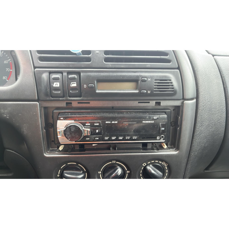 Leve vitre electrique avant gauche CITROEN XSARA Photo n°16