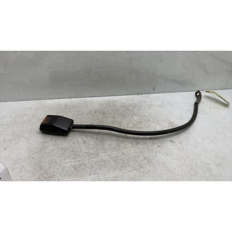 Attache ceinture avant droit RENAULT TRAFIC 1 Photo n°3