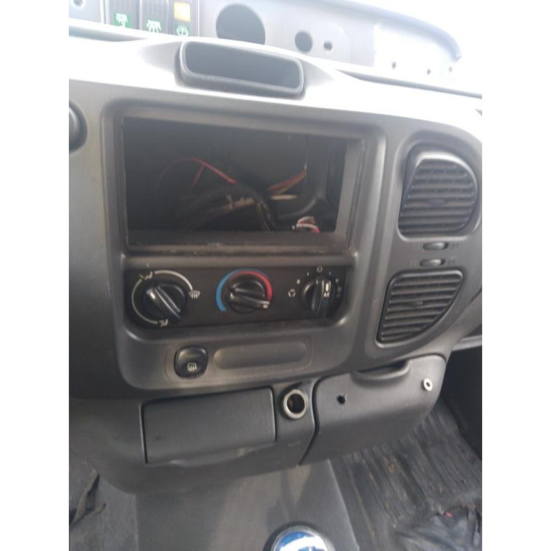 Compresseur clim FORD TRANSIT 3 Photo n°14