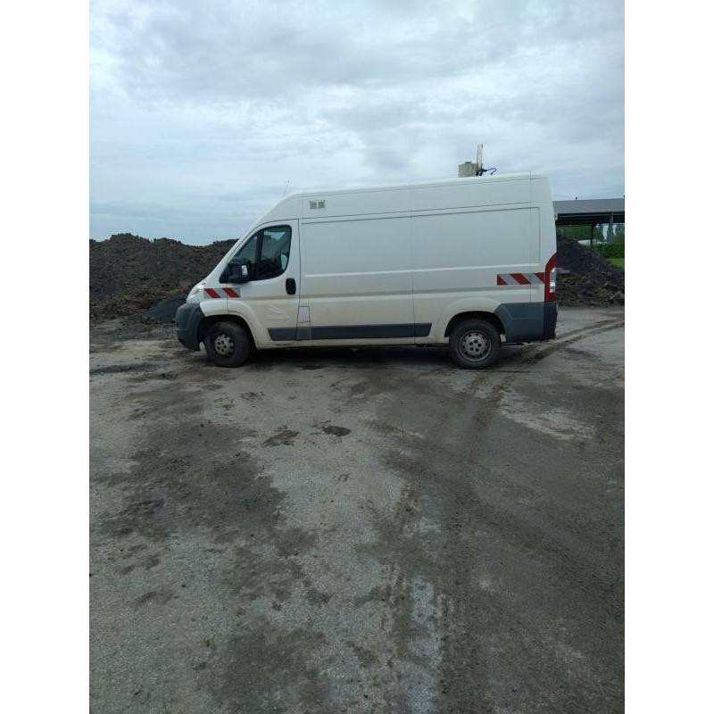 Crosse arriere droit CITROEN JUMPER 3 Photo n°10