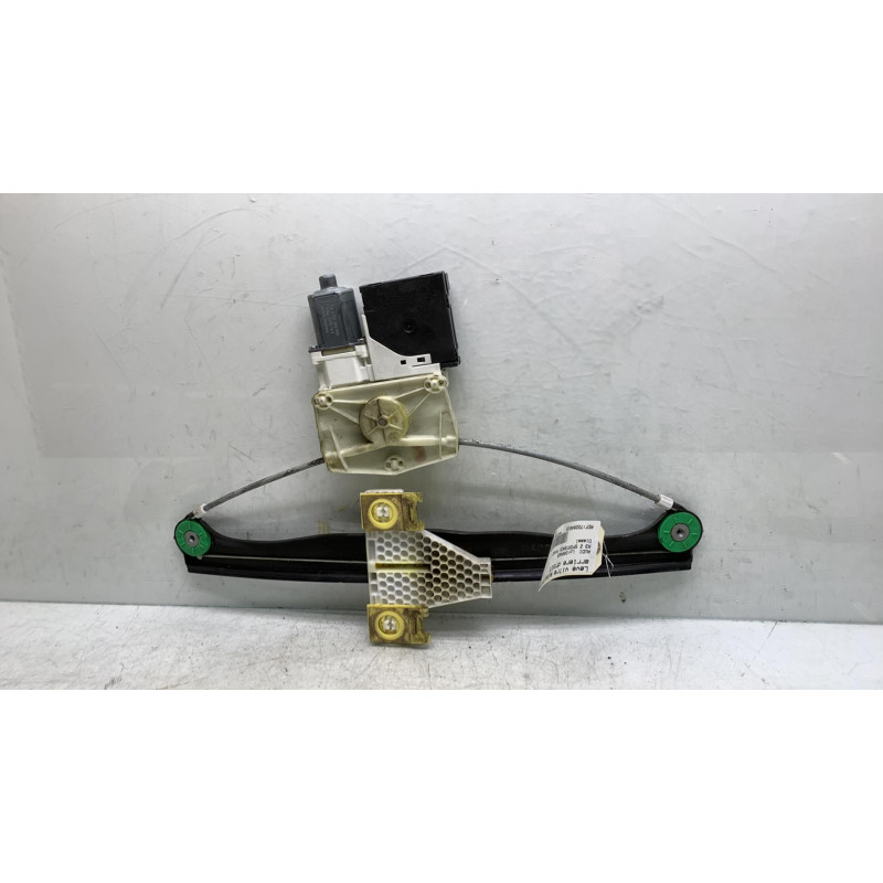 Leve vitre electrique arriere droit AUDI A3 2 Photo n°2