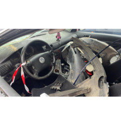 Serrure avant gauche VOLKSWAGEN PASSAT 4