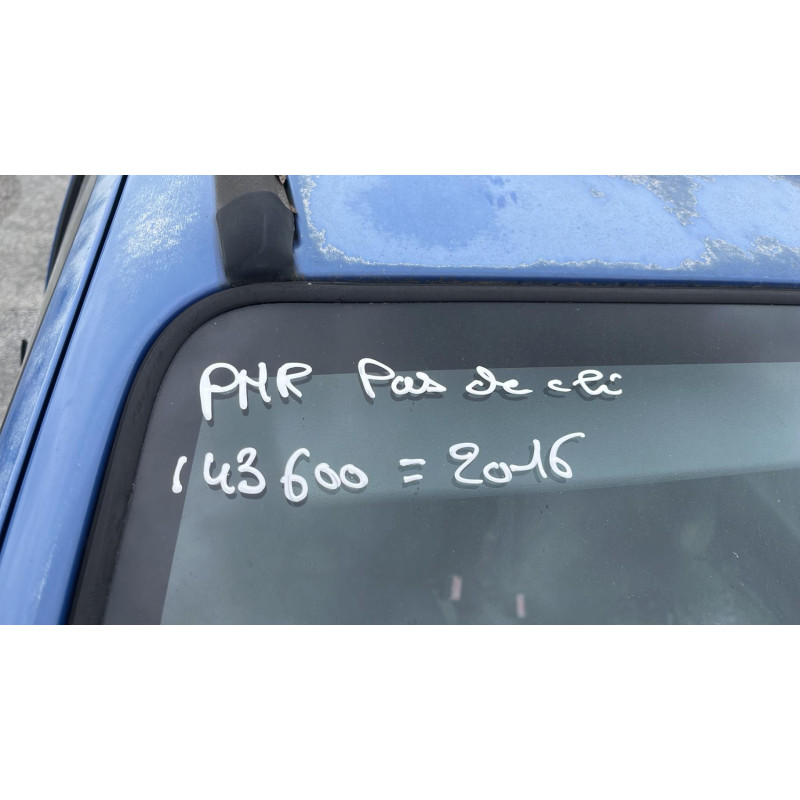 Pare choc avant RENAULT TWINGO 1 Photo n°10